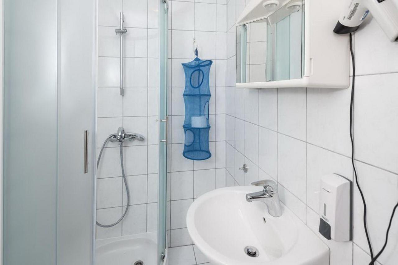 Apartments Maestral Оребич Экстерьер фото